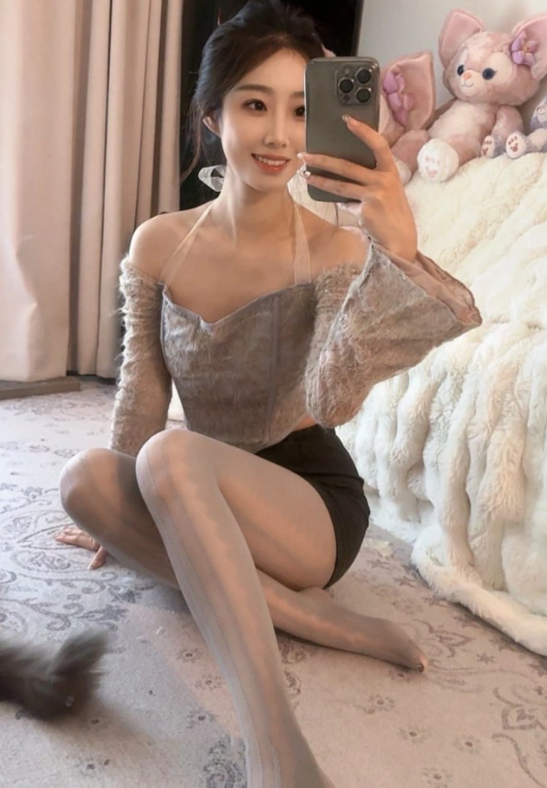 磨人小妖精 铁粉空间美女写真套图合集下载