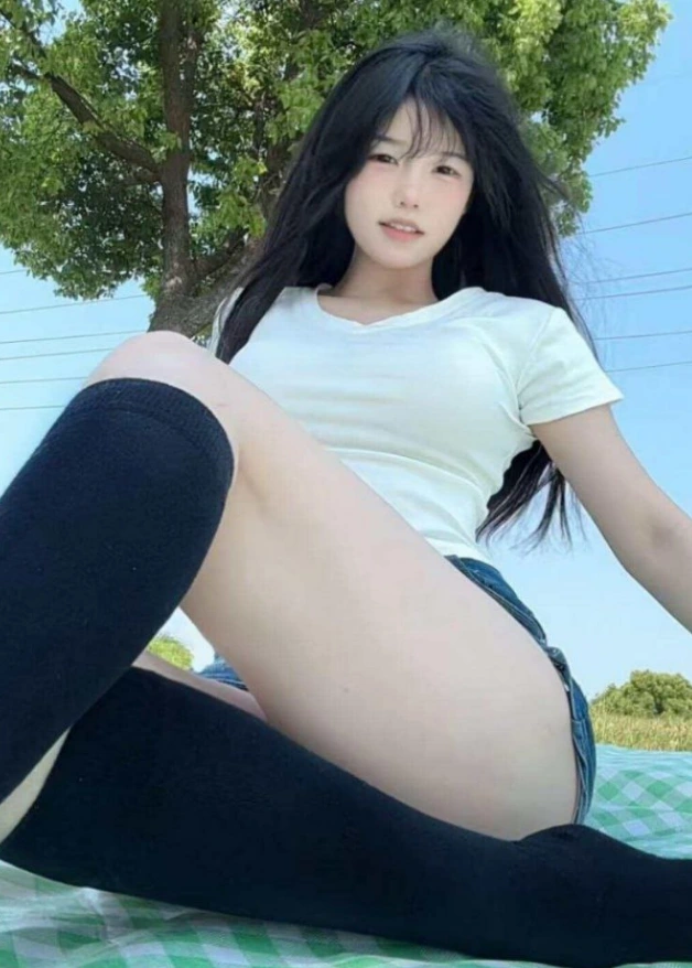 金铁兽 岛遇美女写真图片合集打包